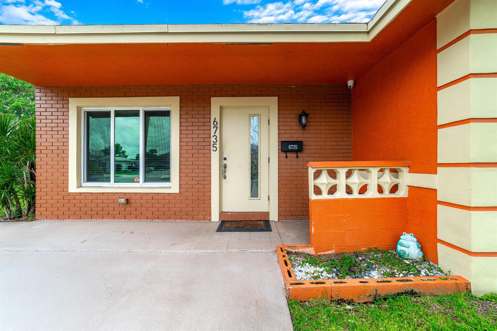 6735 NW 62nd Street, Tamarac FL 33321 photo 2