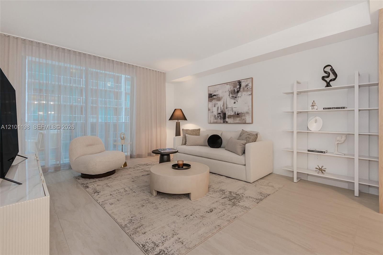 77 SE 5th St # 2208, Miami FL 33131 photo 4