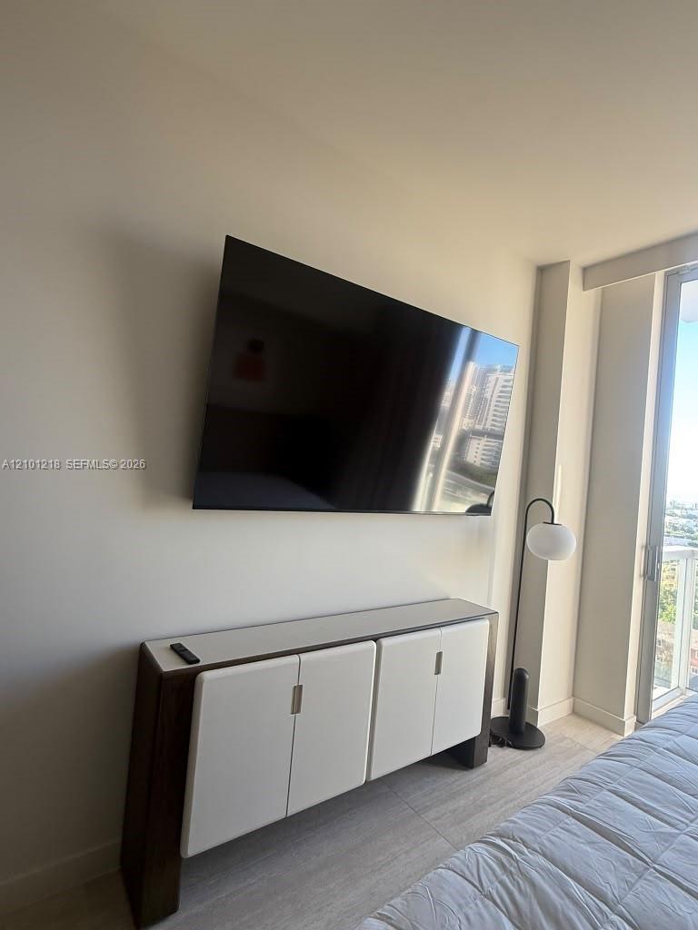 1611 SW 2nd Ave # 1005, Miami FL 33129 photo 3