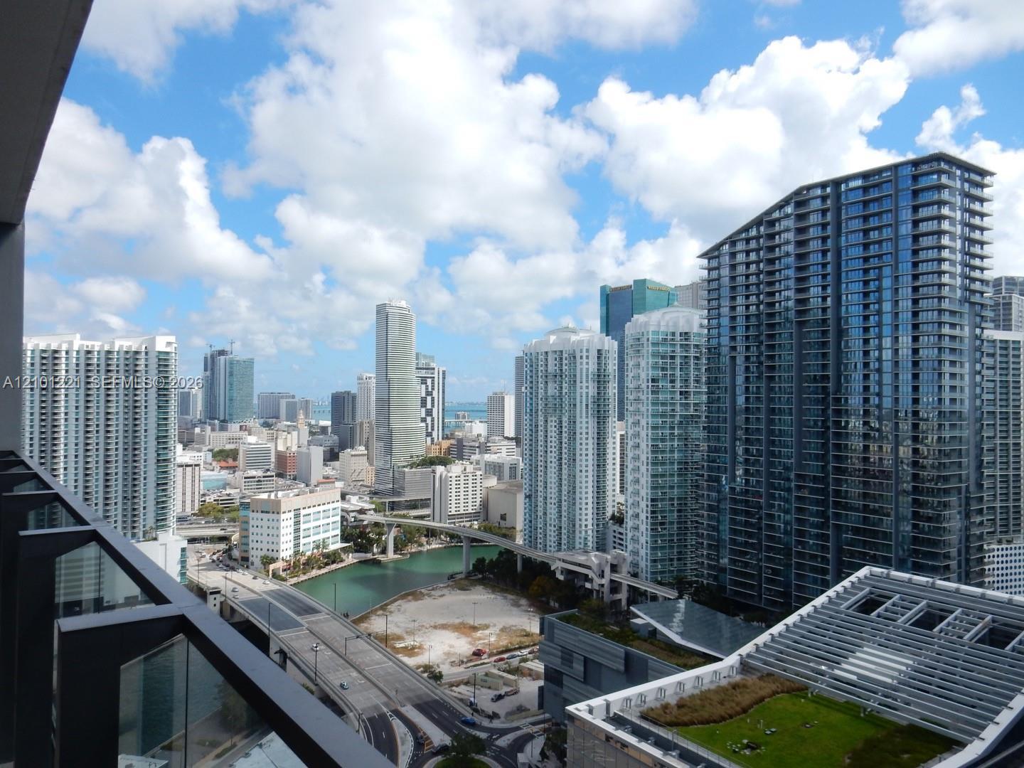 88 SW 7th St # 2703, Miami FL 33130 photo 3