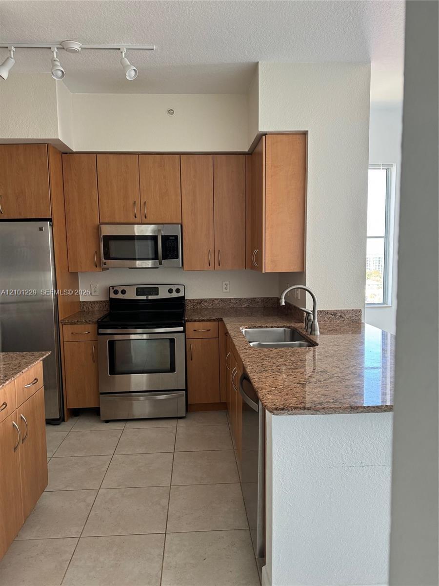 1830 Radius Dr # 1101, Hollywood FL 33020 photo 4
