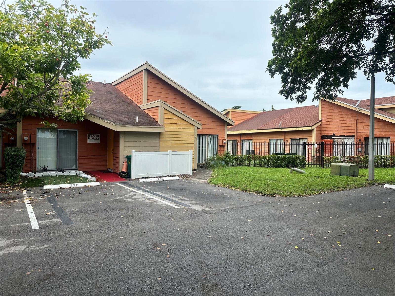 2311 NW 55TH Avenue # 2311, Lauderhill FL 33313
