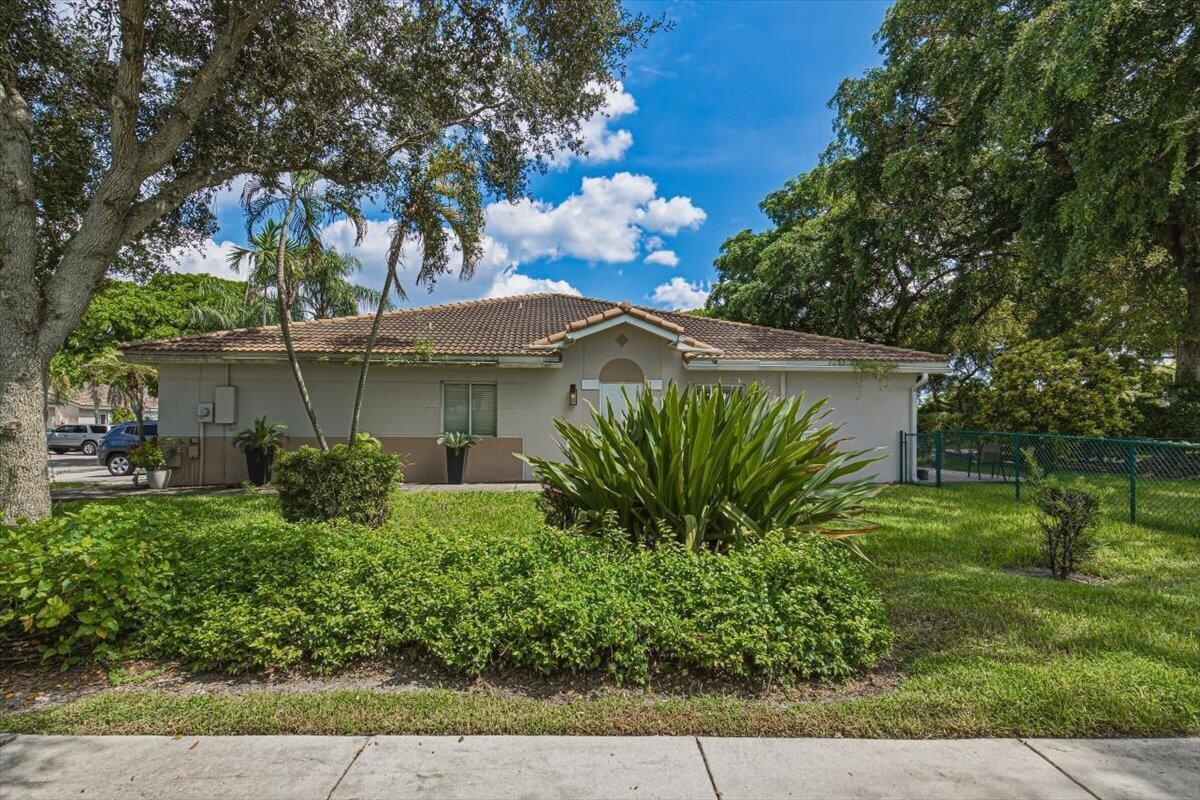 11700 SW 19th Street, Miramar FL 33025 photo 2