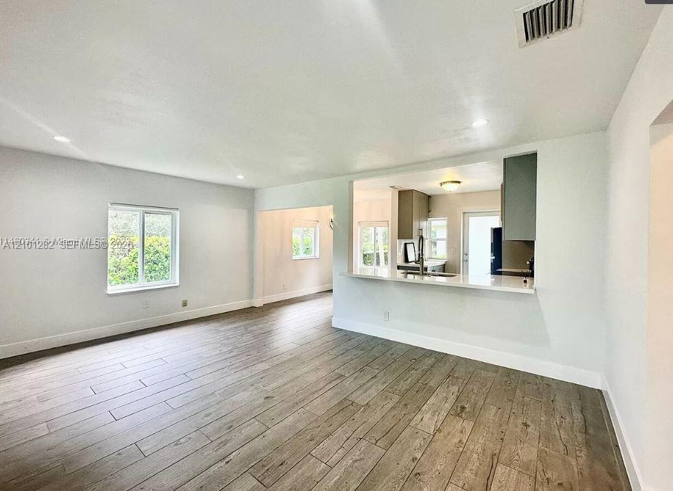 4916 Washington Dr, Coral Gables FL 33133 photo 4