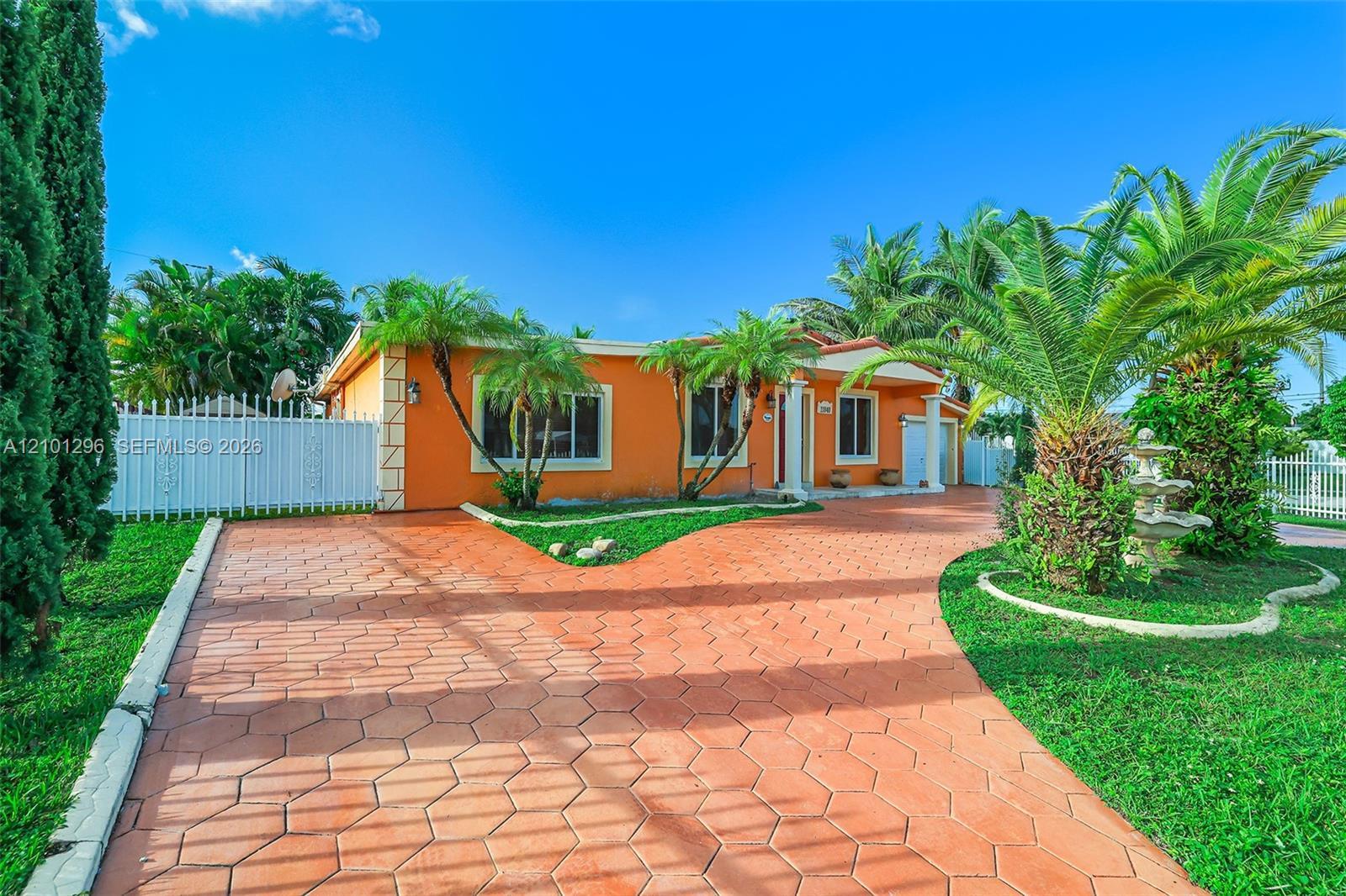 11840 SW 171st Ter, Miami FL 33177 photo 3