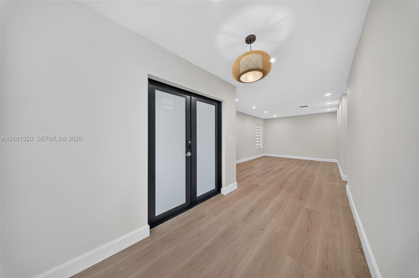 7020 Bamboo St, Miami Lakes FL 33014 photo 2
