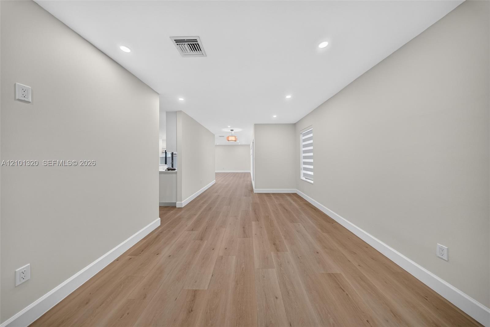 7020 Bamboo St, Miami Lakes FL 33014 photo 3