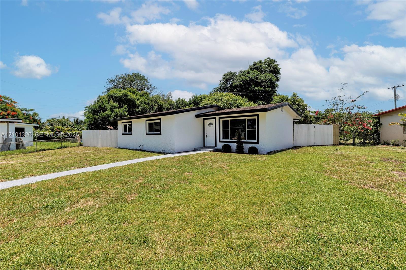 1218 NW 15th ST # 0, Fort Lauderdale FL 33311 photo 3