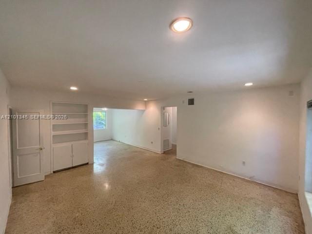 825 W 40th St # 2, Miami Beach FL 33140 photo 2