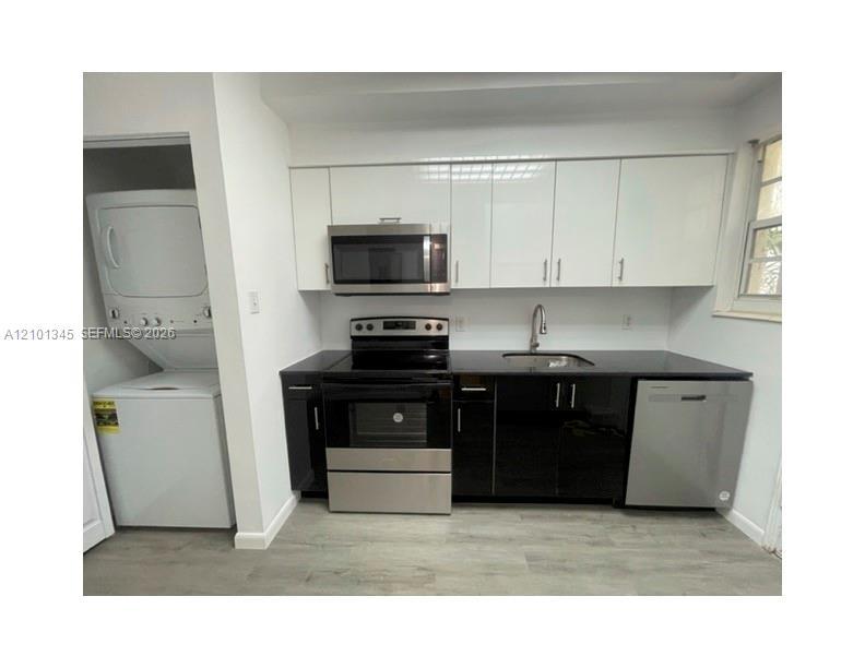 825 W 40th St # 2, Miami Beach FL 33140 photo 5