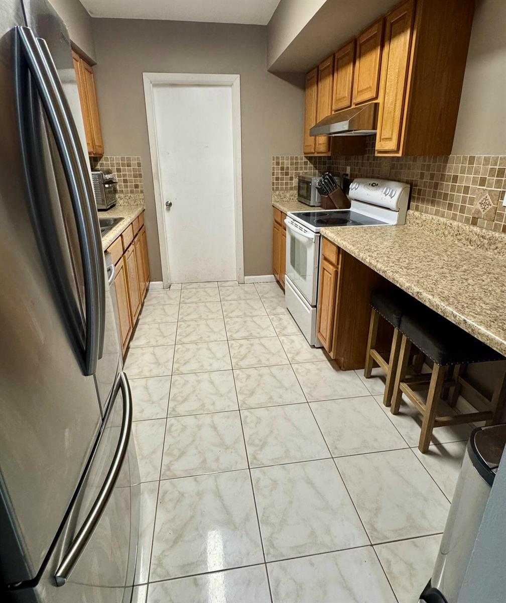 4300 GRANT Street, Hollywood FL 33021 photo 3