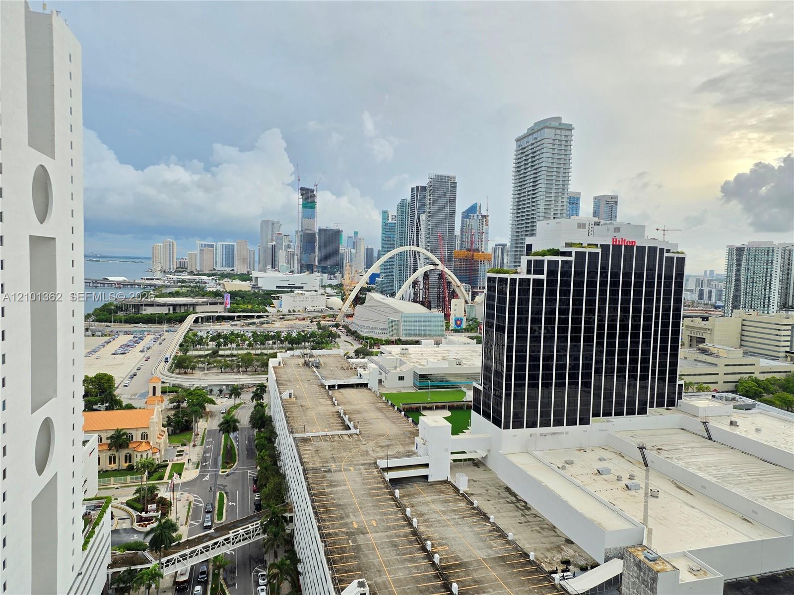 1750 N Bayshore Dr # 2808, Miami FL 33132 photo 2