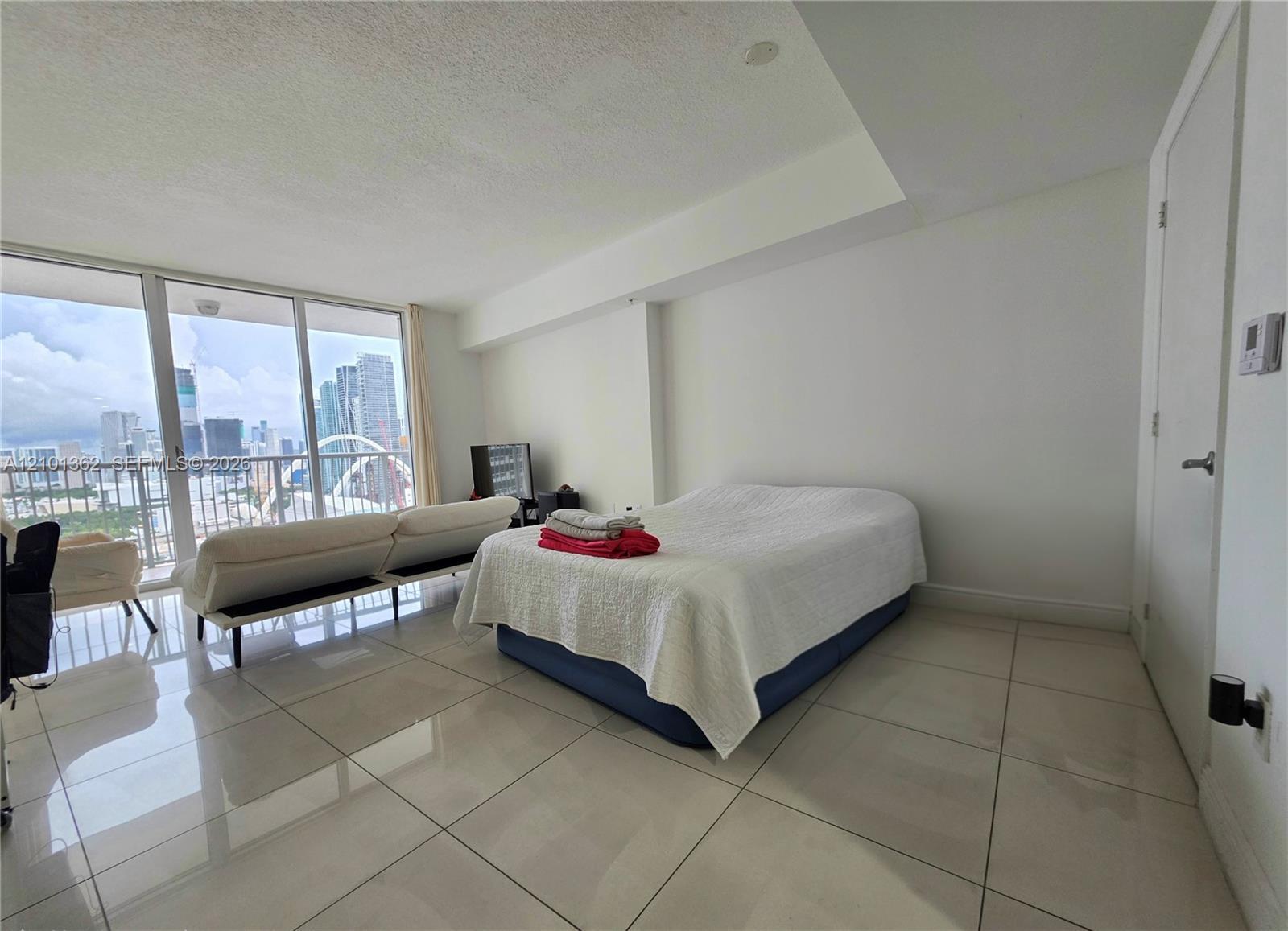 1750 N Bayshore Dr # 2808, Miami FL 33132 photo 5