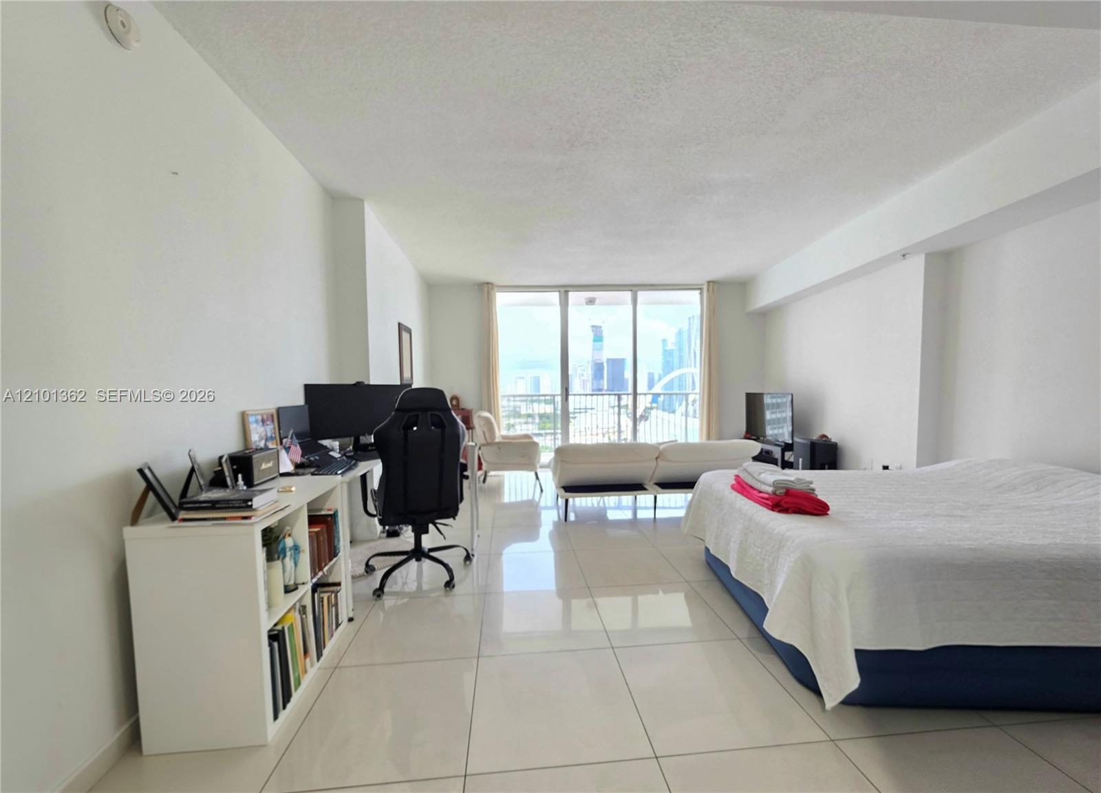1750 N Bayshore Dr # 2808, Miami FL 33132 photo 4
