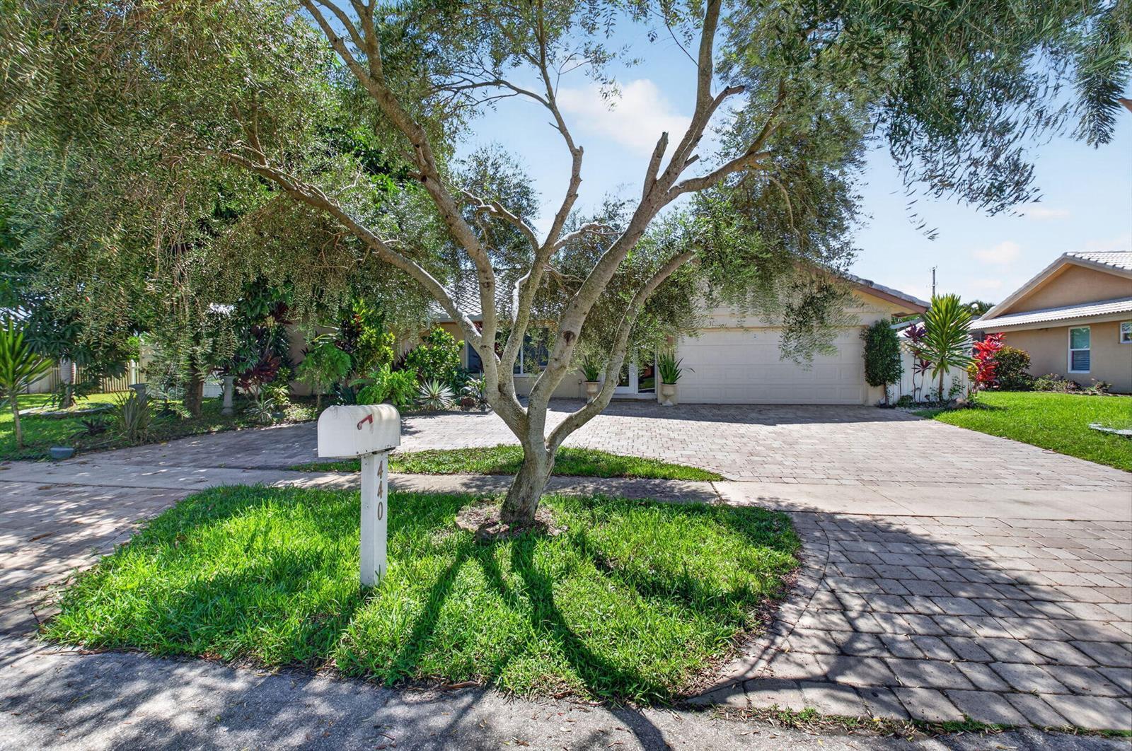 440 NW 69TH Street, Boca Raton FL 33487 photo 2