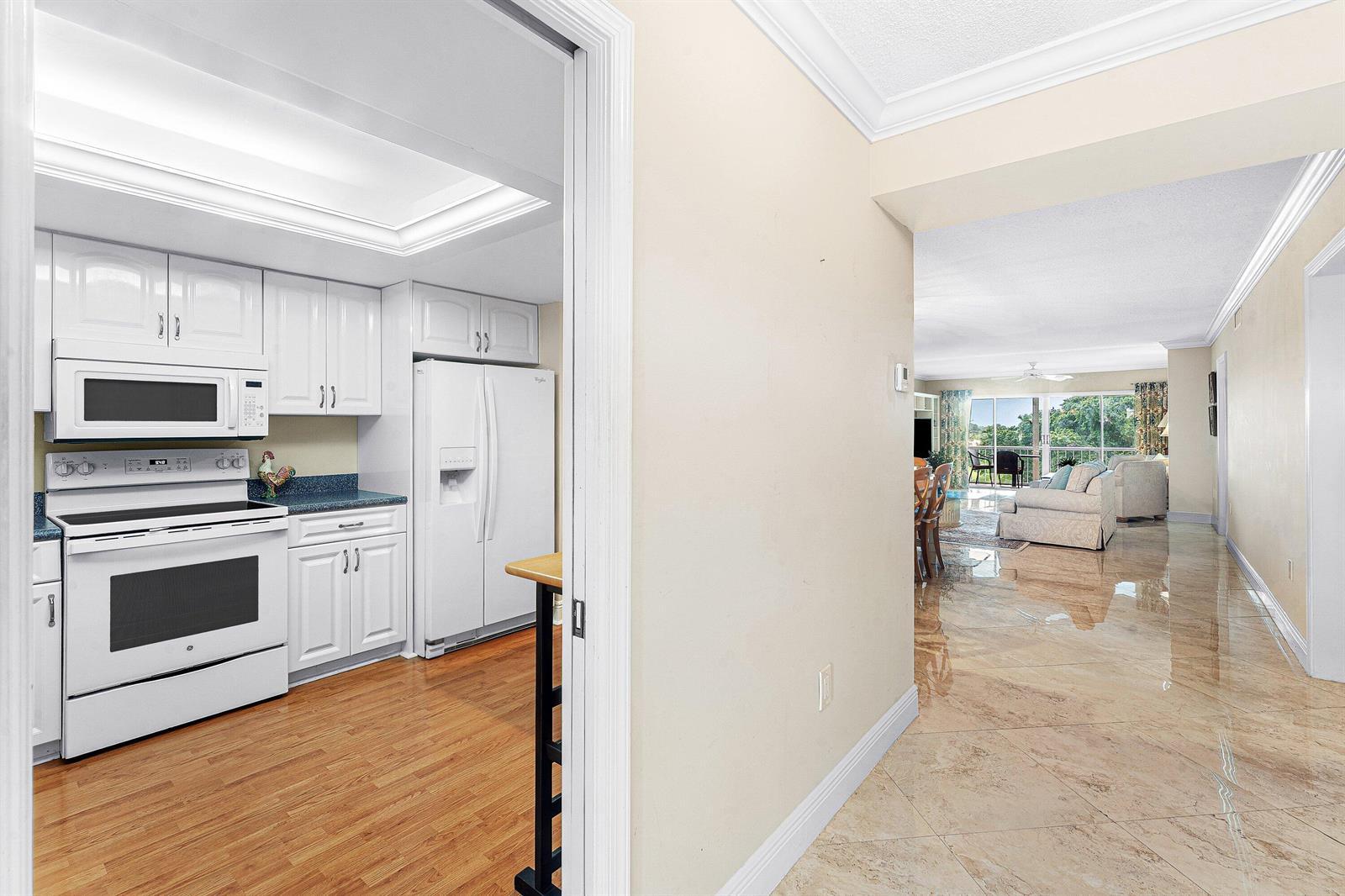 145 Atlantis Boulevard, Atlantis FL 33462 photo 4