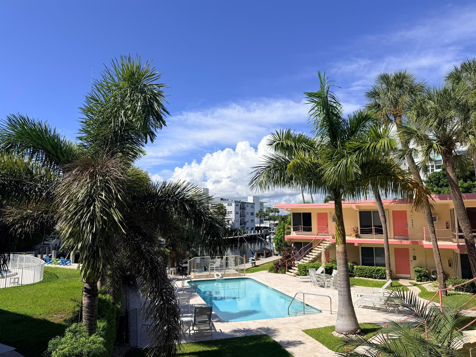 2825 NE 33rd Avenue # 208, Fort Lauderdale FL 33308 photo 2