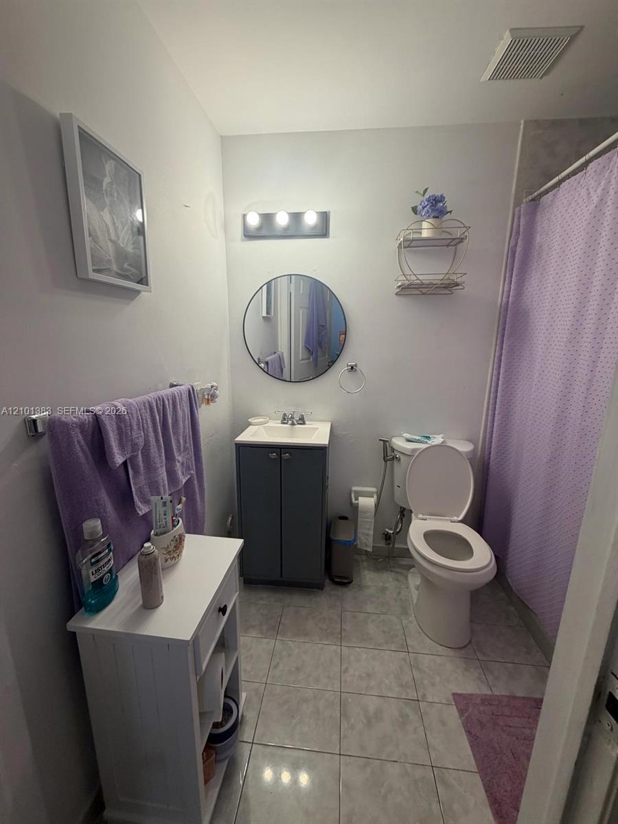 2210 NW 34th St # 204, Miami FL 33142 photo 3