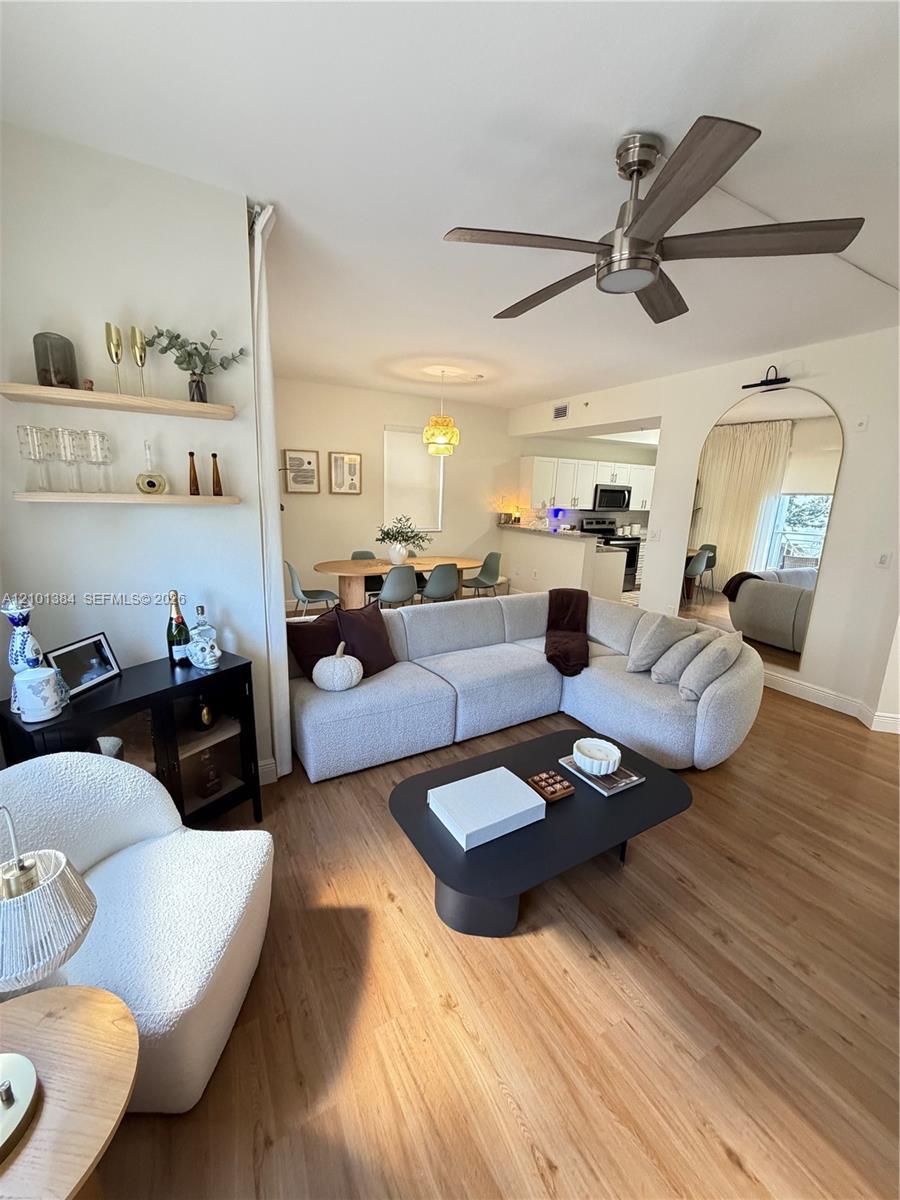 8866 W Flagler St # 207, Miami FL 33174 photo 2