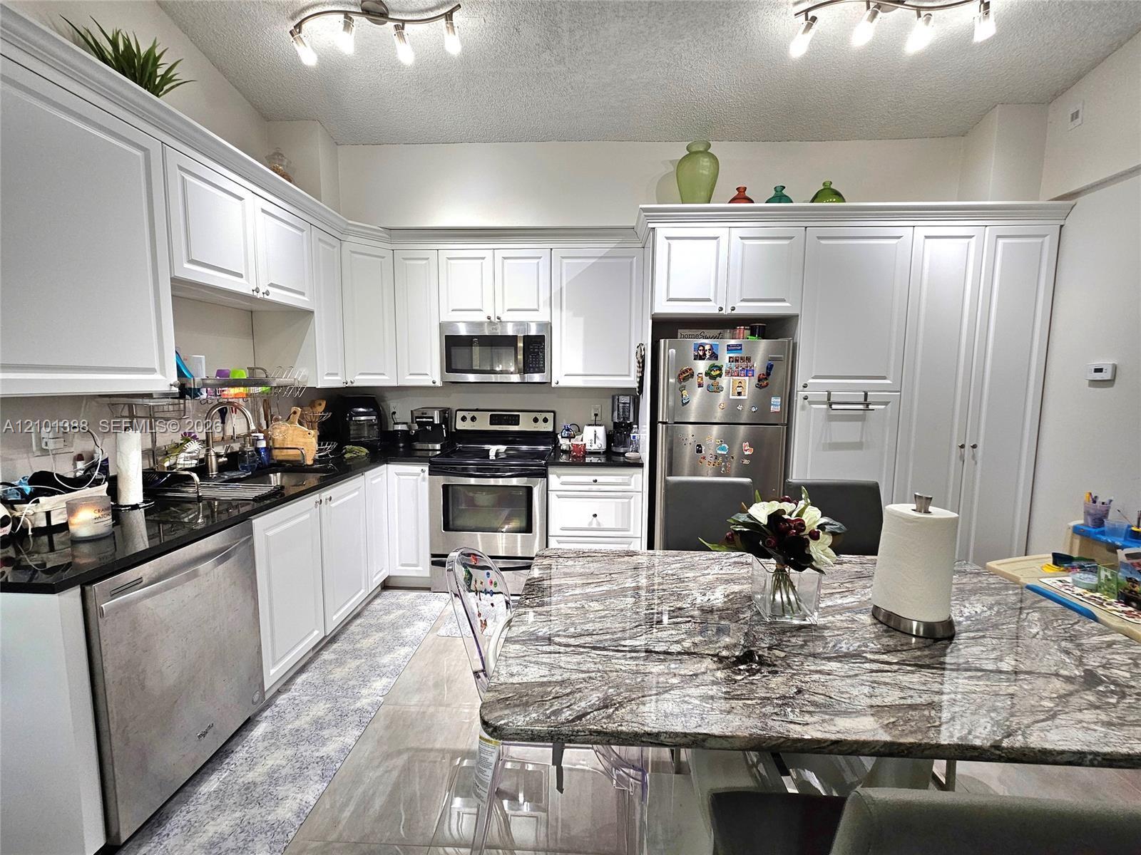 841 Lyons Rd # 24205, Coconut Creek FL 33063 photo 2