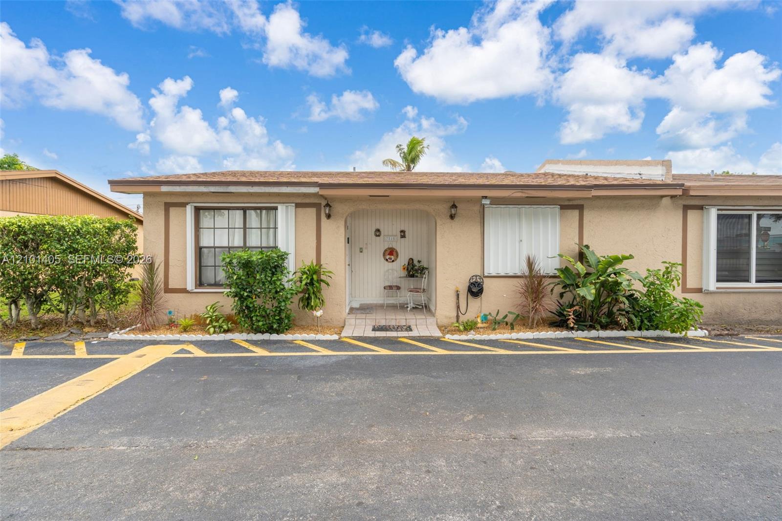 7810 Pembroke Rd, Miramar FL 33023