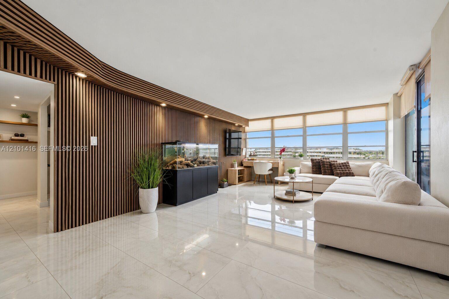 18011 Biscayne Blvd # 505, Aventura FL 33160 photo 2