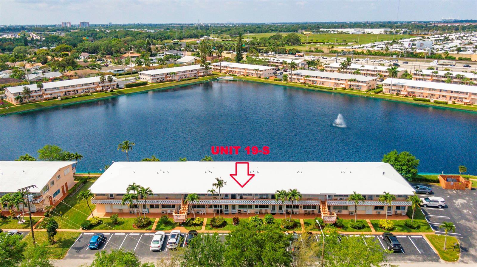 900 SW 10th Terrace # 19S, Hallandale Beach FL 33009 photo 2