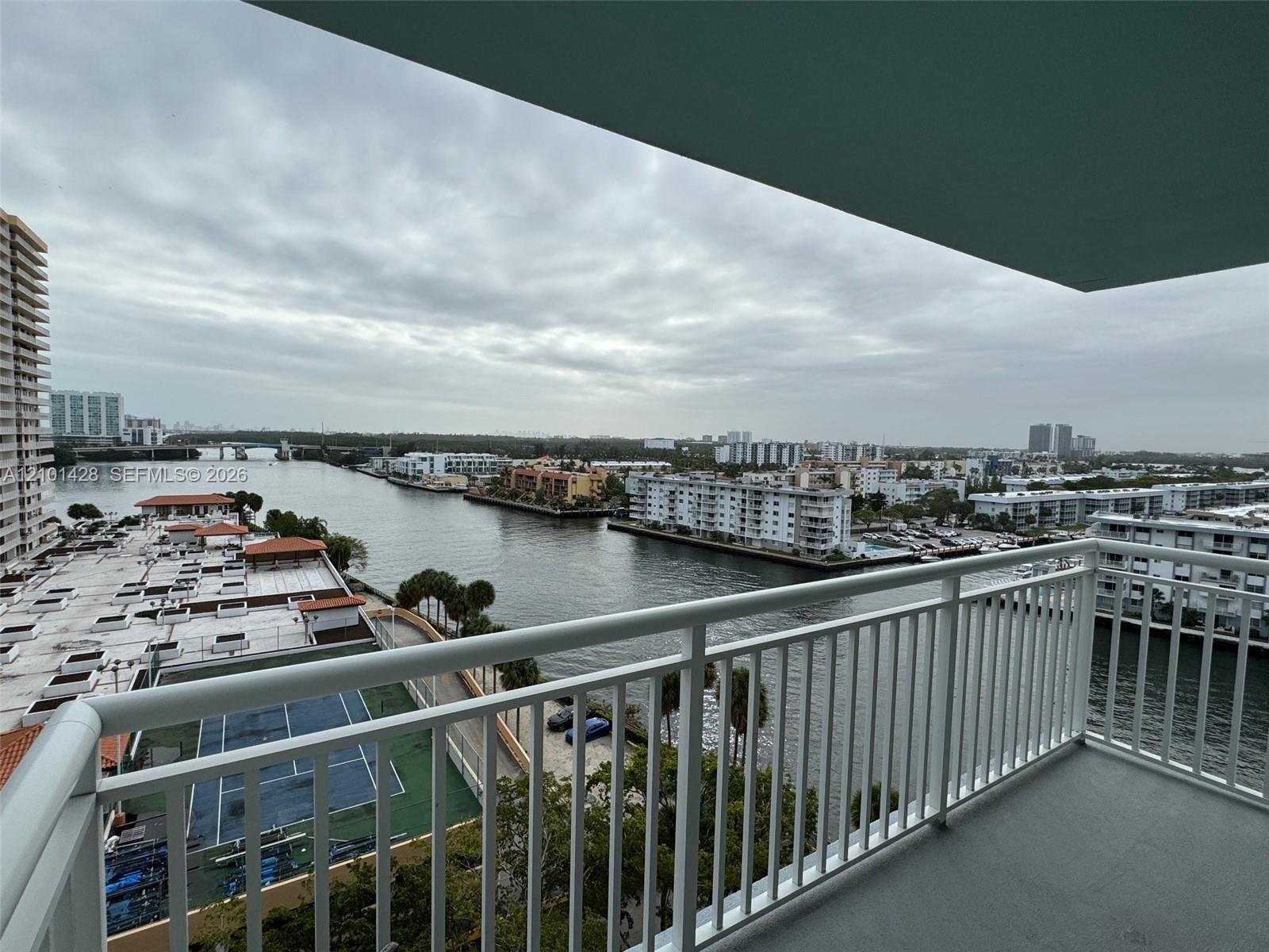 301 174th St # 1105, Sunny Isles Beach FL 33160 photo 2