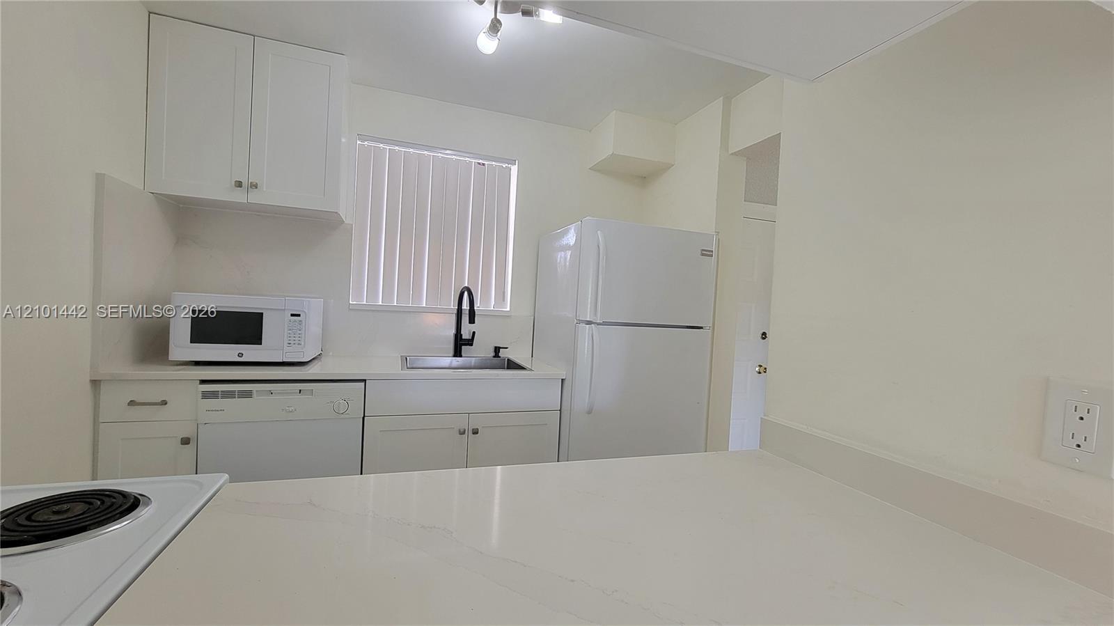 11477 NW 39th Ct # 1, Coral Springs FL 33065 photo 3