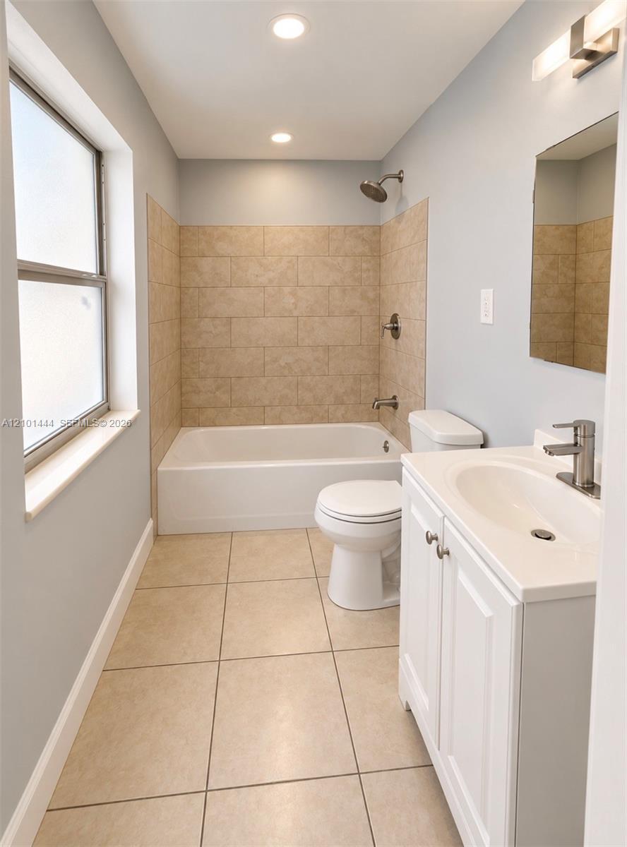401 NW 43rd Ct # 4, Oakland Park FL 33309 photo 3