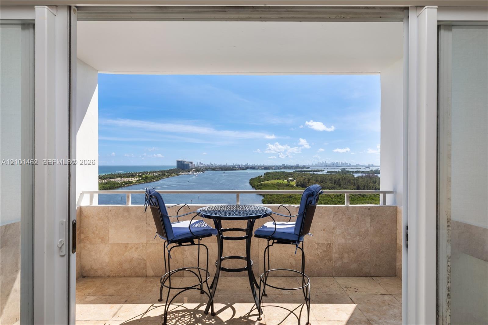 500 Bayview Dr, Sunny Isles Beach FL 33160 photo 2