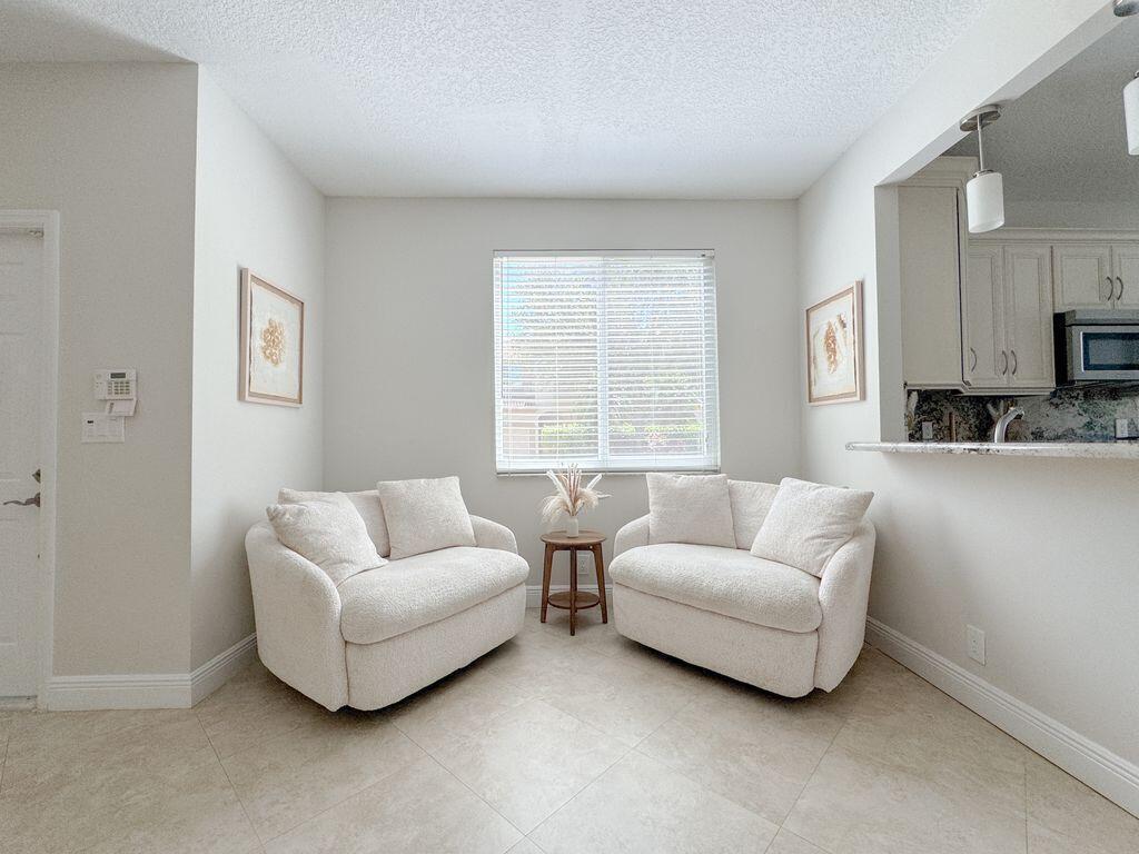 6819 VIA REGINA, Boca Raton FL 33433 photo 4