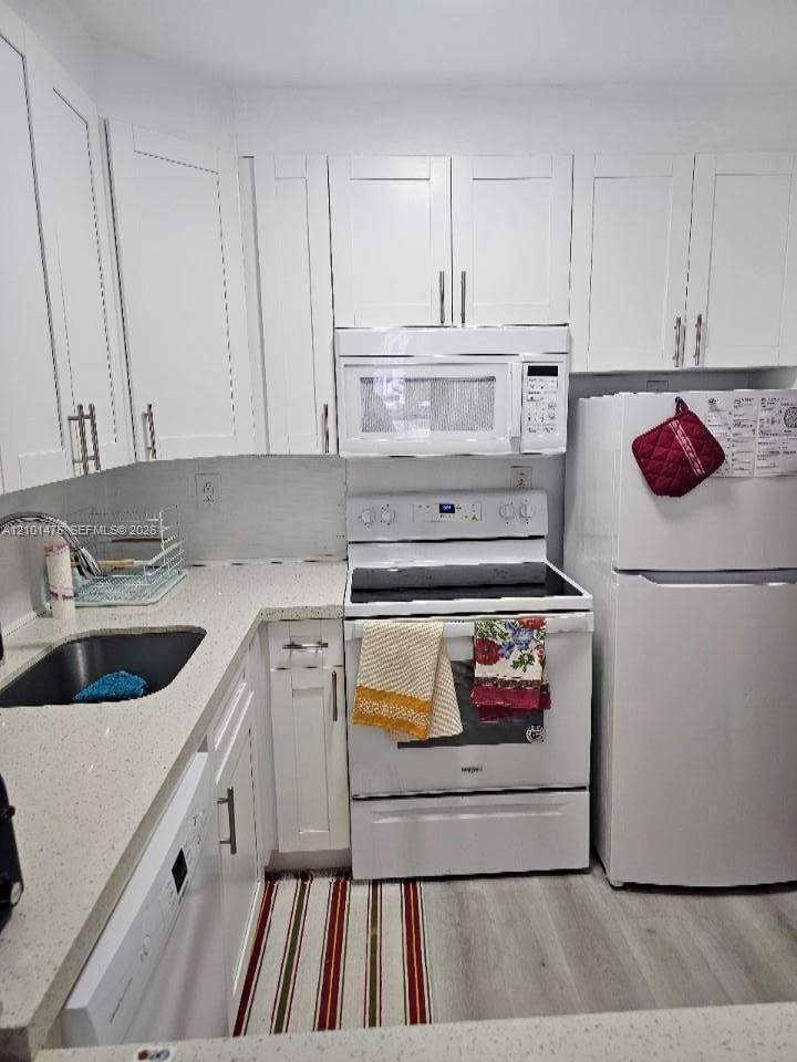 17560 Atlantic Blvd # 207, Sunny Isles Beach FL 33160 photo 4