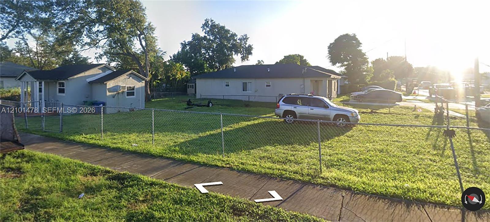 7711 NW 17th Pl, Miami FL 33147 photo 4