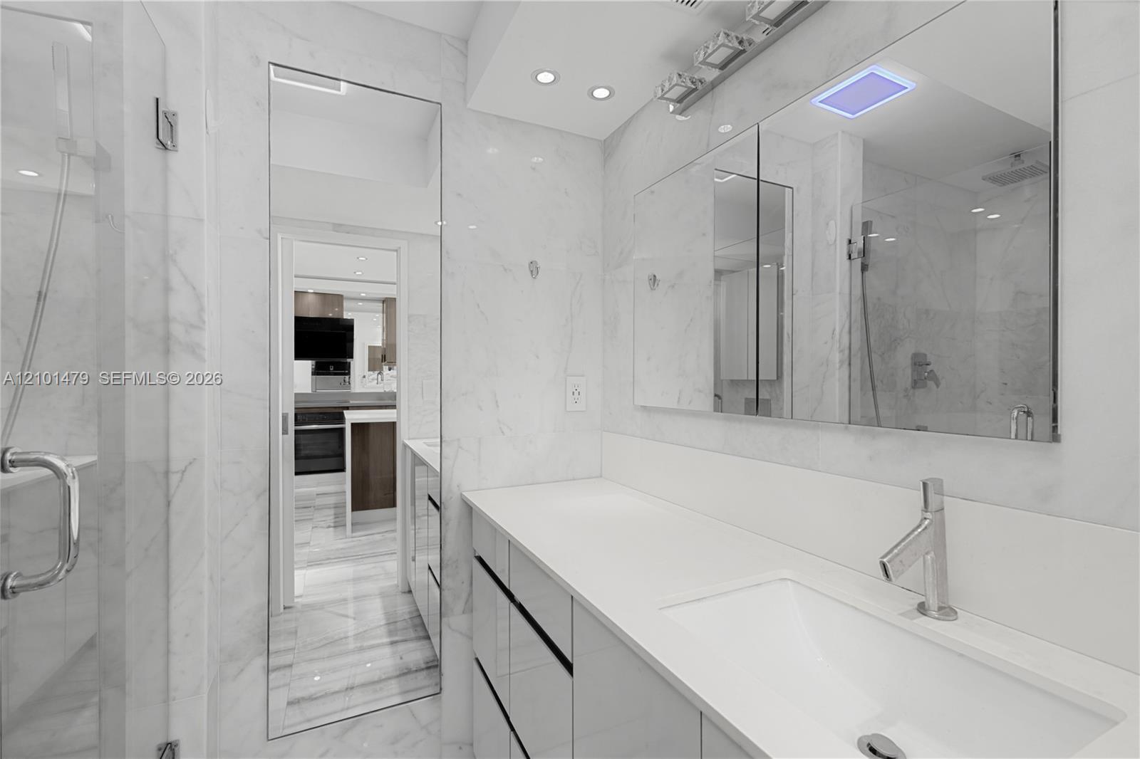 345 Ocean Dr # 705, Miami Beach FL 33139 photo 5