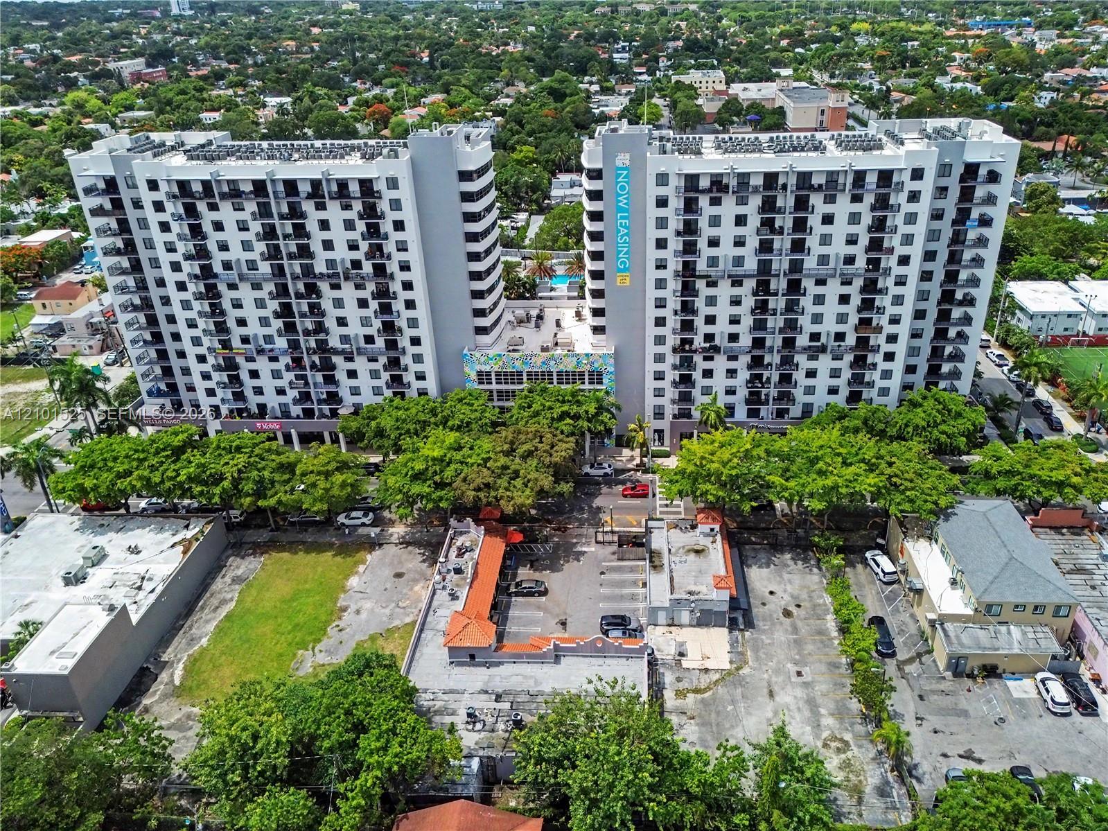 Miami, FL 33135 photo 3