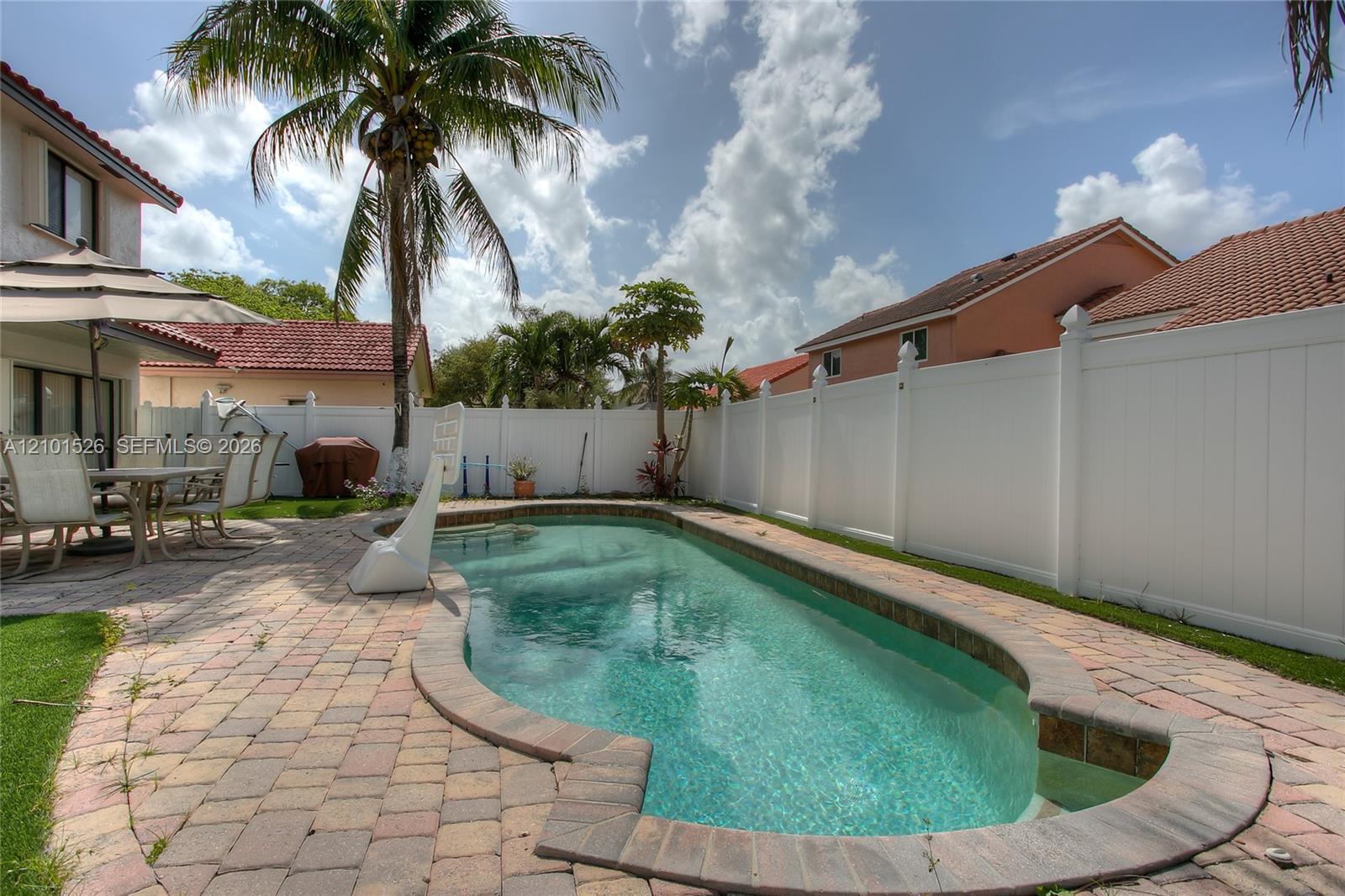9521 NW 18th Mnr, Plantation FL 33322 photo 4