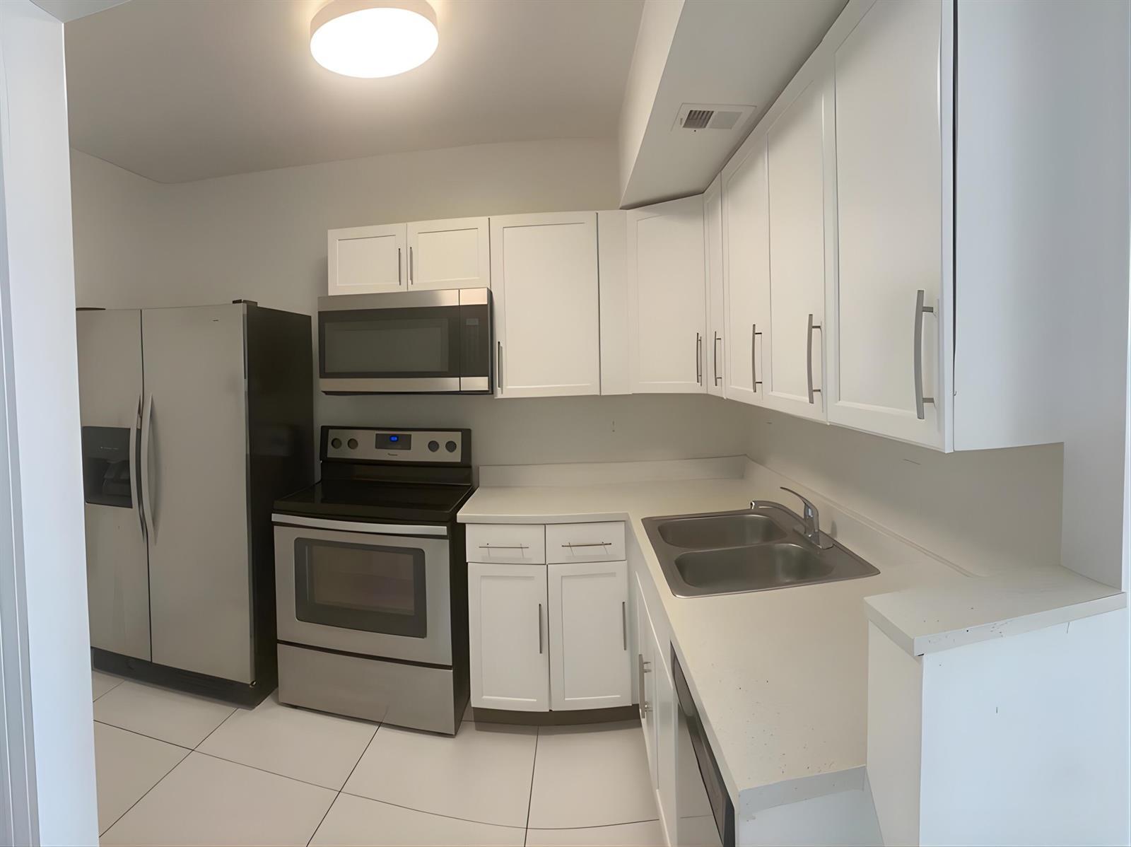 3600 NW 21ST Street # 406, Lauderdale Lakes FL 33311 photo 5