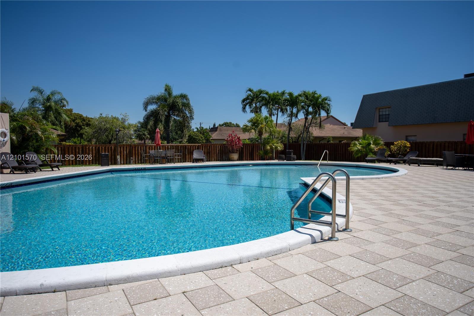 2615 SW 74th Ter, Davie FL 33314 photo 5