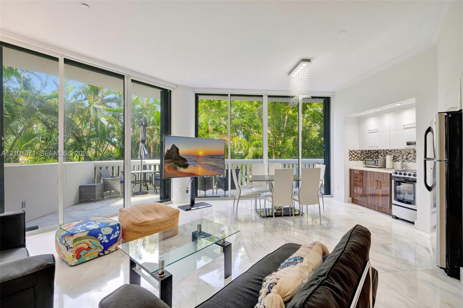 2000 Island Blvd # 204, Aventura FL 33160