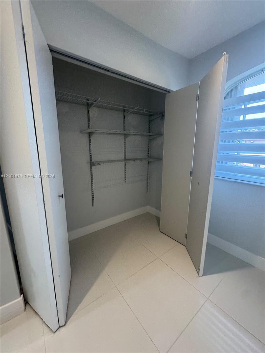 7817 W 36th Ave # 204, Hialeah FL 33018 photo 3