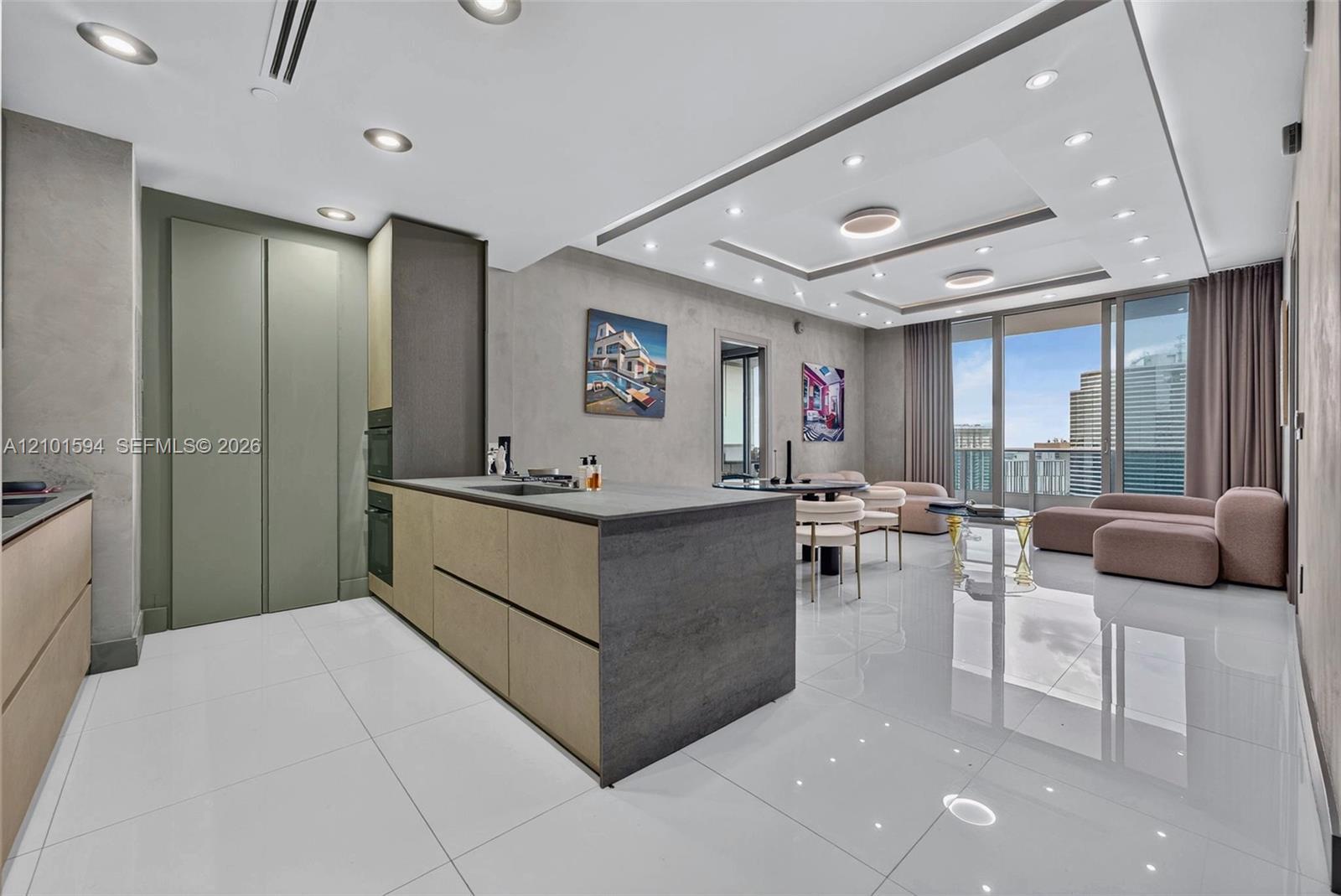 200 Biscayne Boulevard Way # 5010, Miami FL 33131 photo 4