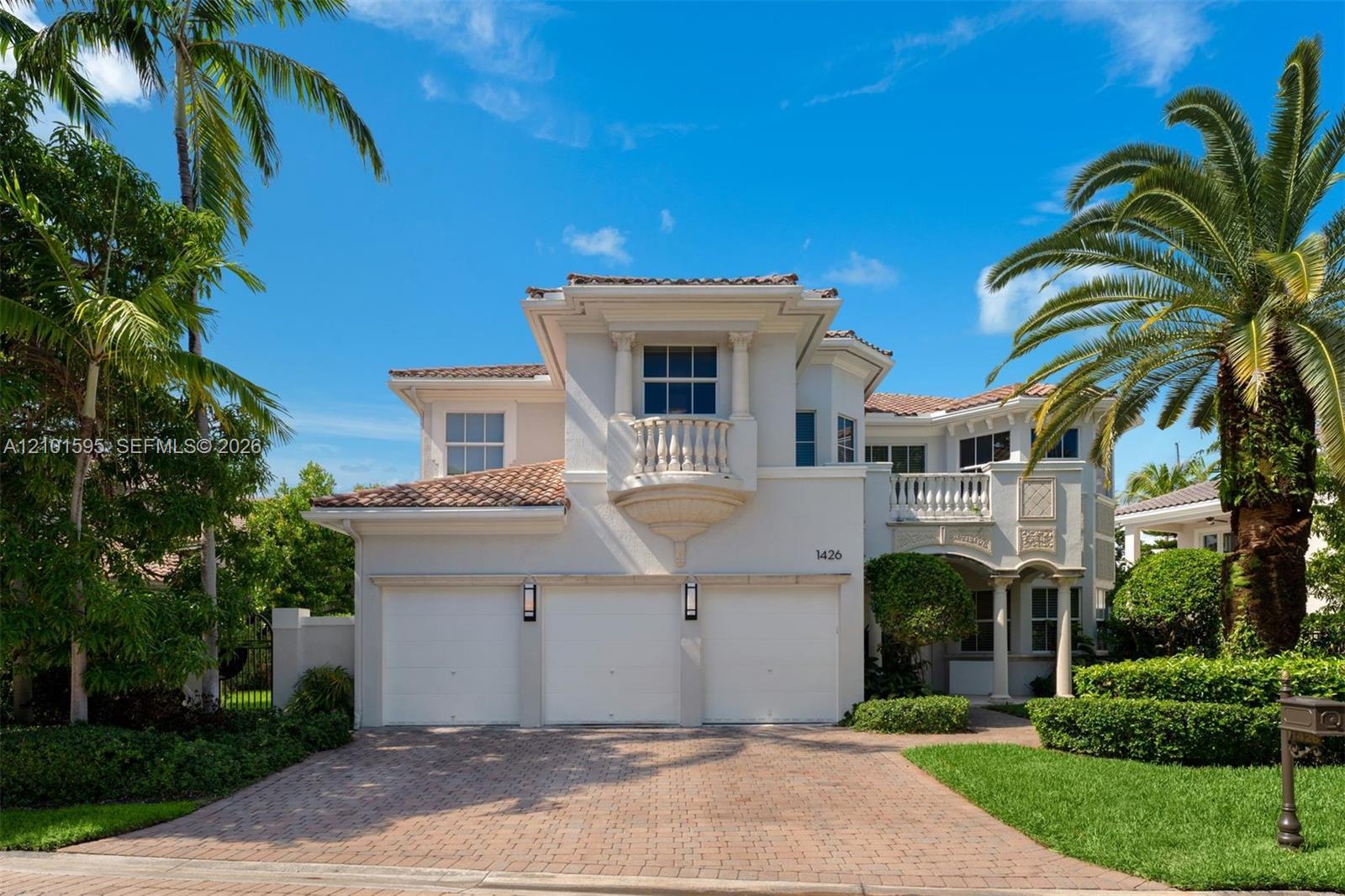 1426 Commodore Way, Hollywood FL 33019 photo 3