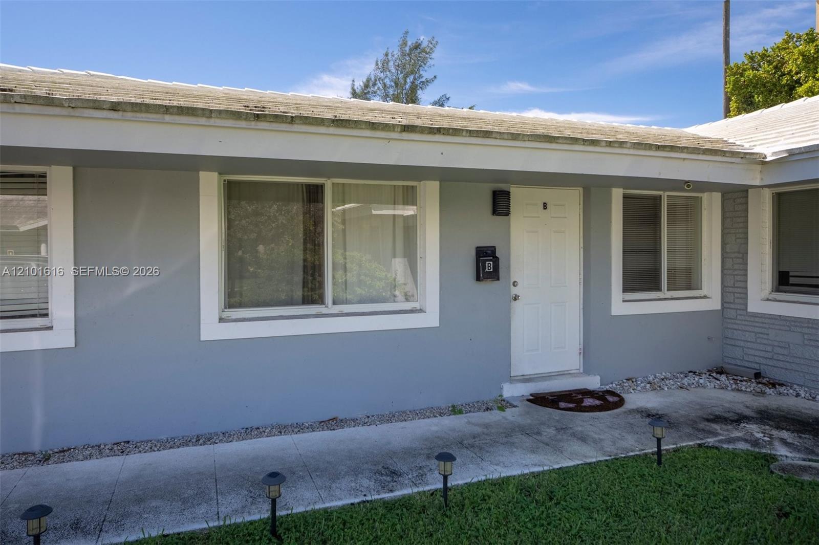 2101 NE 41st St # B, Lighthouse Point FL 33064 photo 2