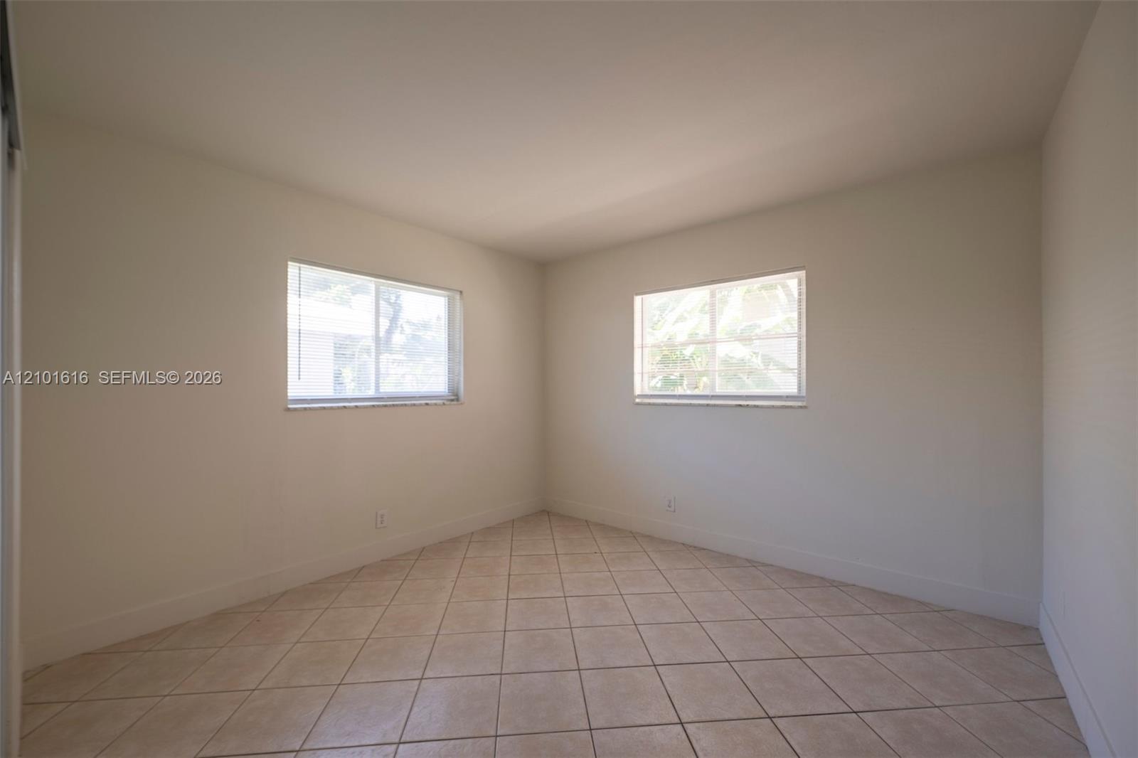 2101 NE 41st St # B, Lighthouse Point FL 33064 photo 5