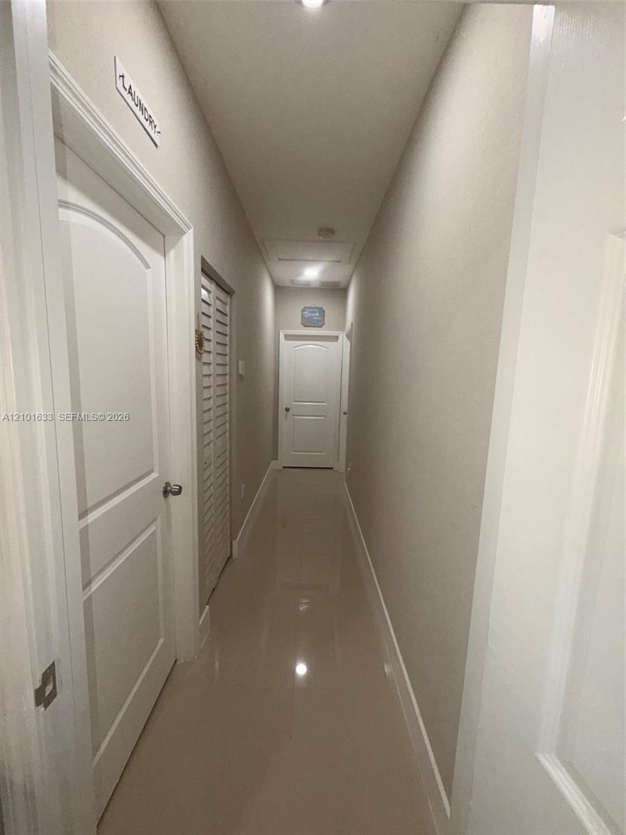 Hallandale Beach, FL 33009 photo 5