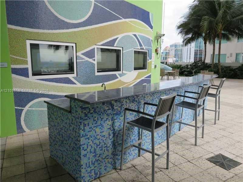 185 SW 7th St # 3006, Miami FL 33130 photo 5