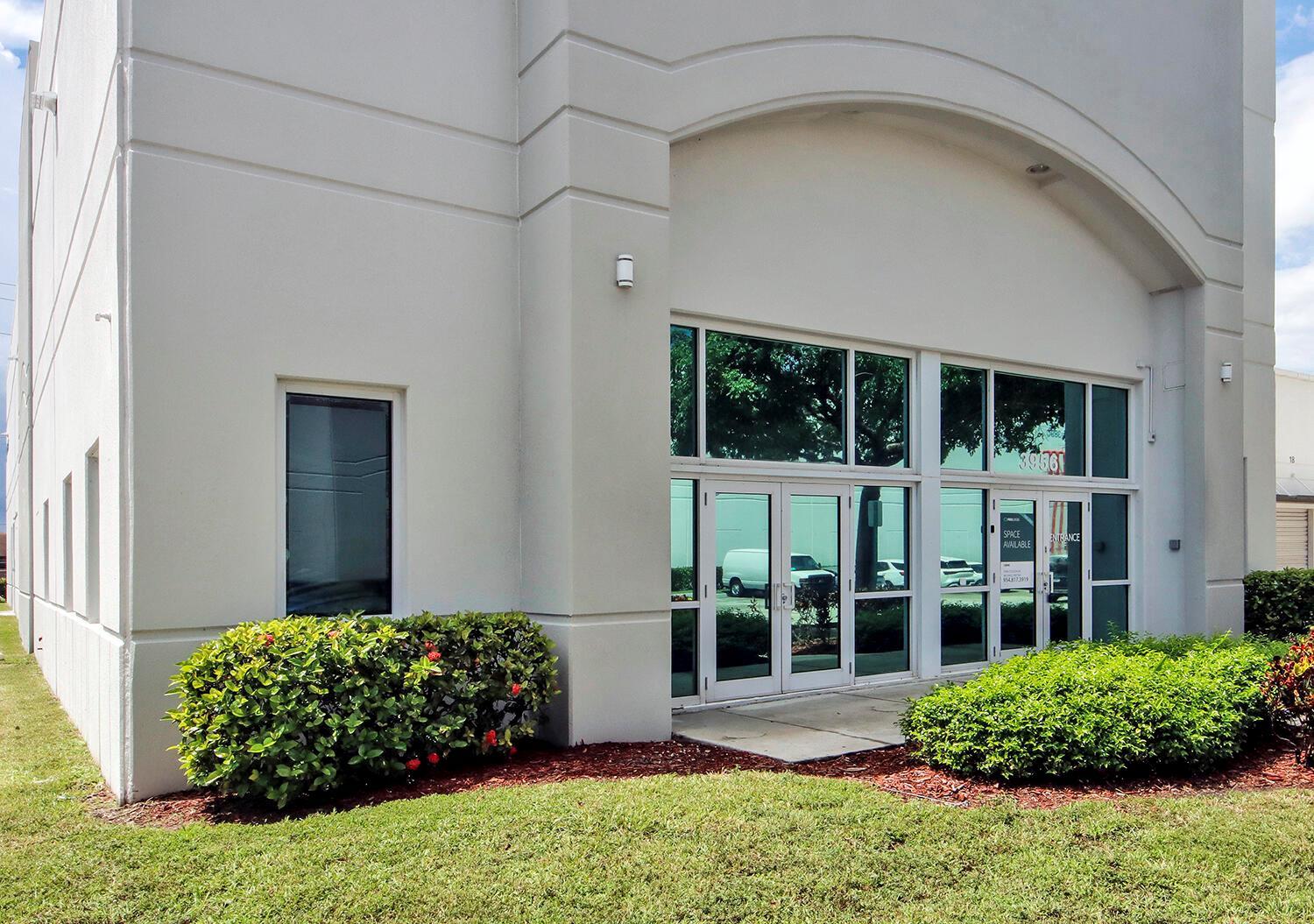3986 Pembroke Road, Hollywood FL 33021 photo 3
