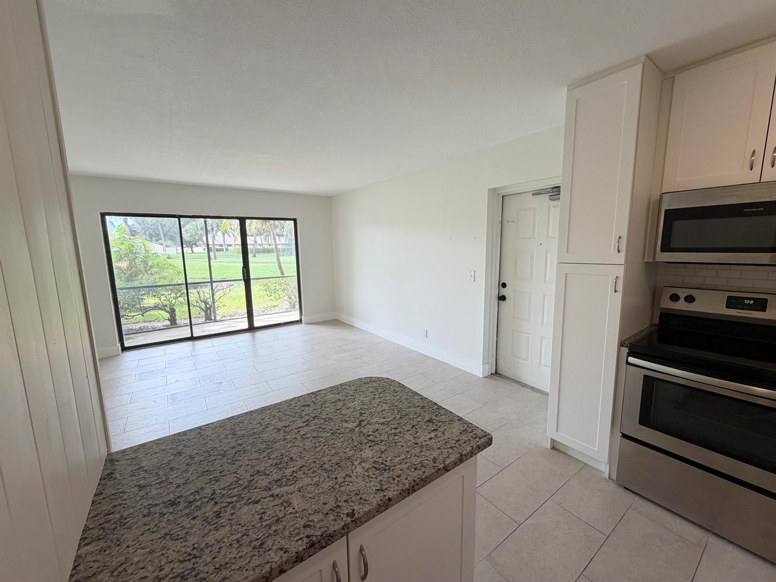 1112 GREEN PINE Boulevard # F1, West Palm Beach FL 33409 photo 2