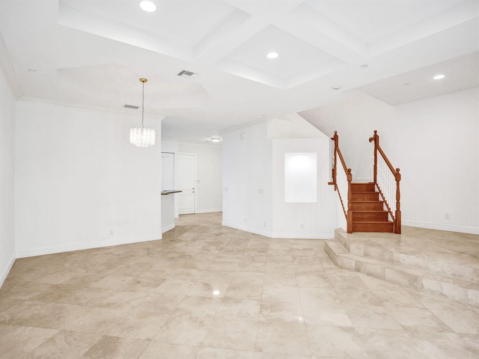 385 NE 69TH Circle, Boca Raton FL 33487 photo 5